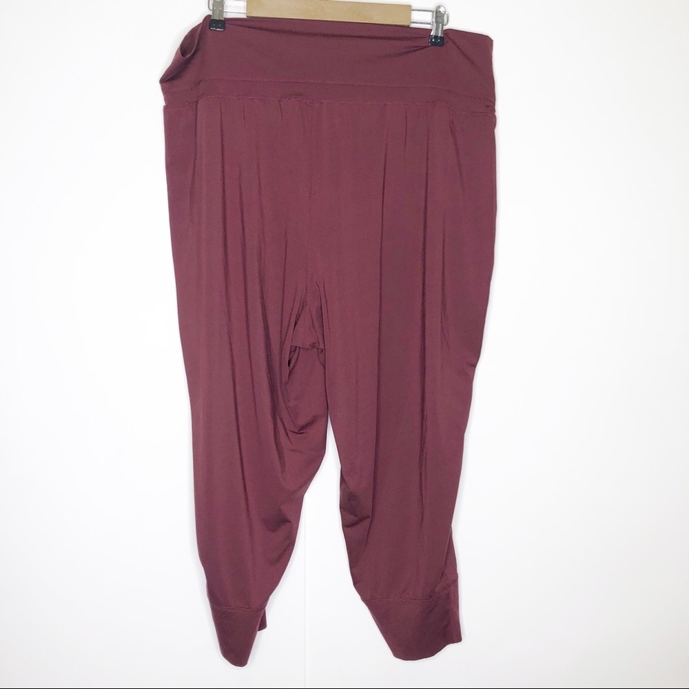 Fabletics NWOT Drawstring Jogger pants leggings - image 4